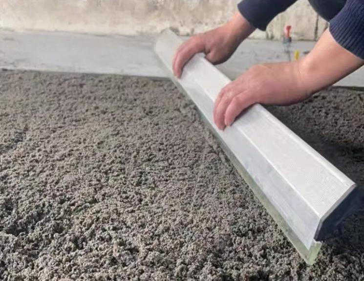 Professional-grade aluminum feather edge ideal for drywall and plaster finishing.